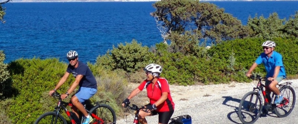 Griechenland - Mit dem E-Bike Inselhüpfen auf den Kykladen